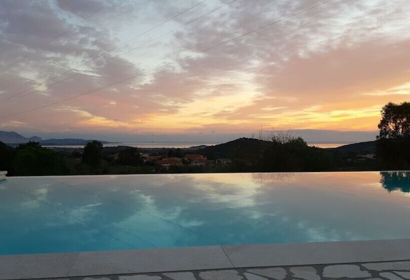 تختخواب و صبحانه Li Muntigeddi