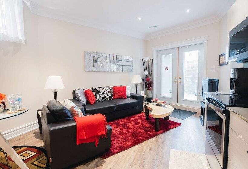 住宿加早餐  Newton Villa