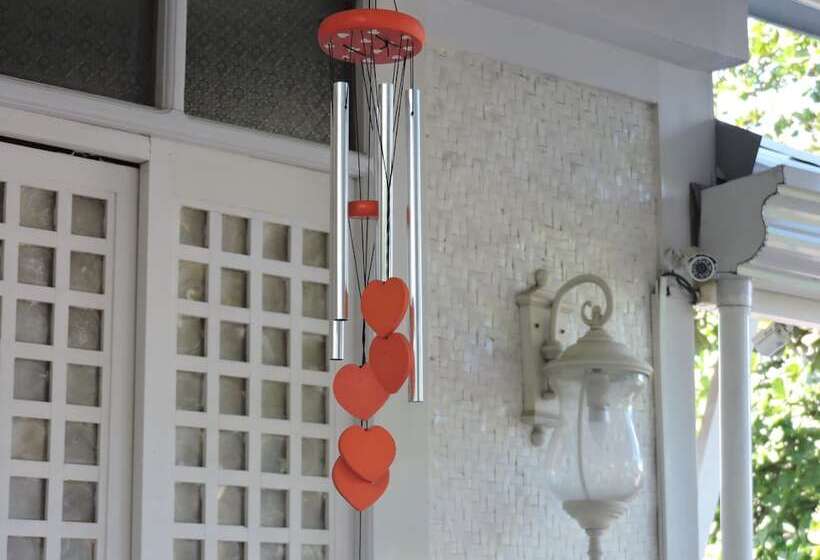 تختخواب و صبحانه Orange Mangrove Pension House