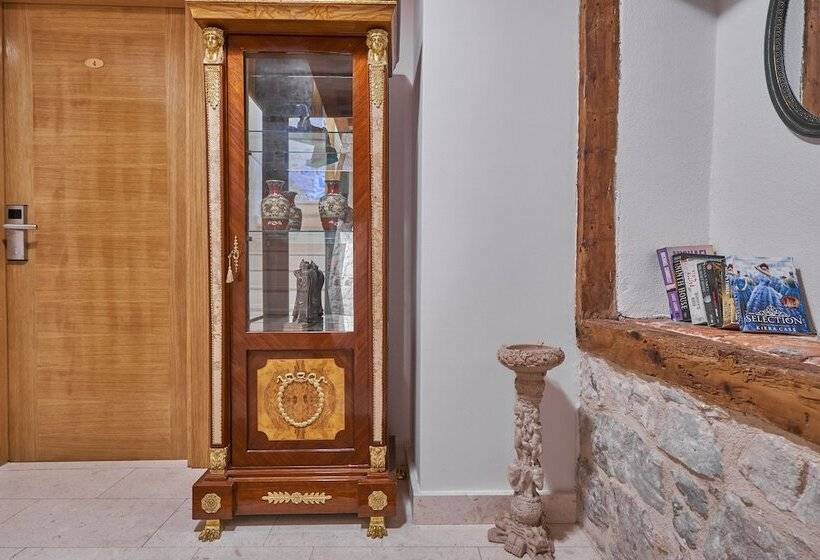 تختخواب و صبحانه Villa Split Heritage