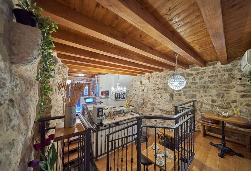 تختخواب و صبحانه Villa Split Heritage