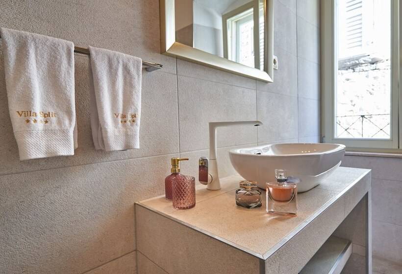 تختخواب و صبحانه Villa Split Heritage