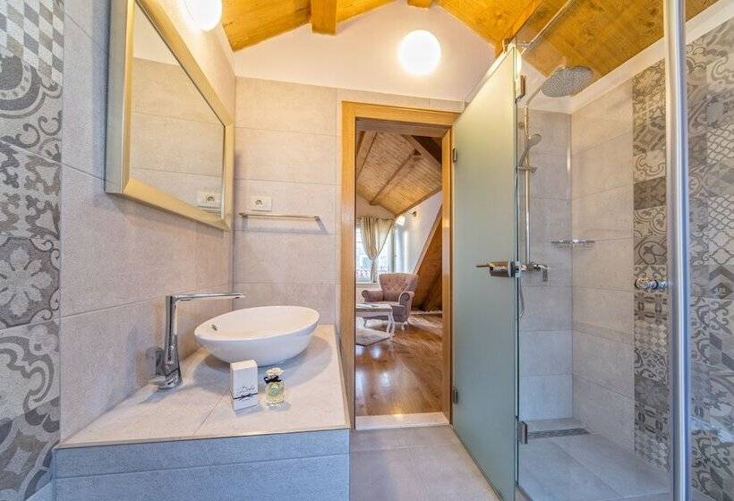 تختخواب و صبحانه Villa Split Heritage