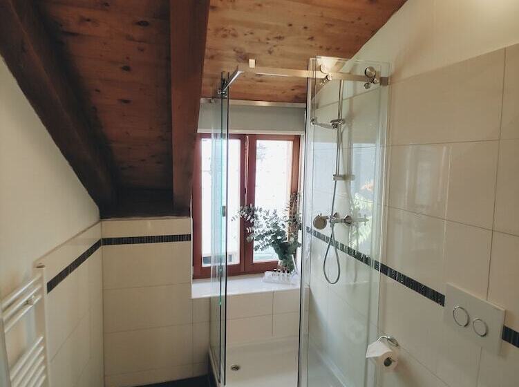 تختخواب و صبحانه Villa Split Heritage