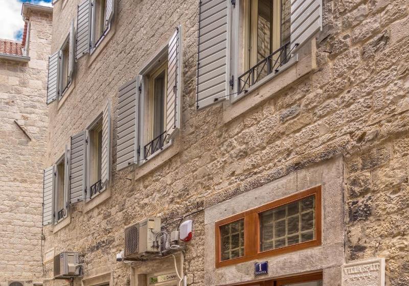 تختخواب و صبحانه Villa Split Heritage