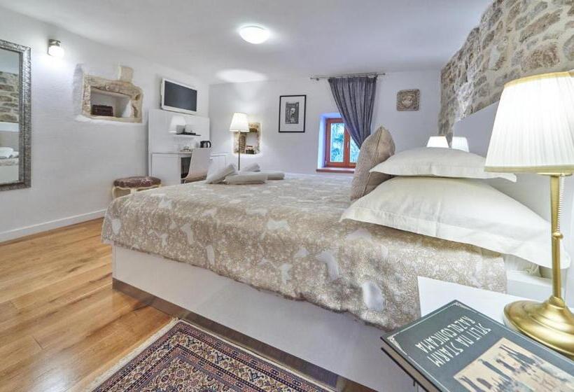 تختخواب و صبحانه Villa Split Heritage