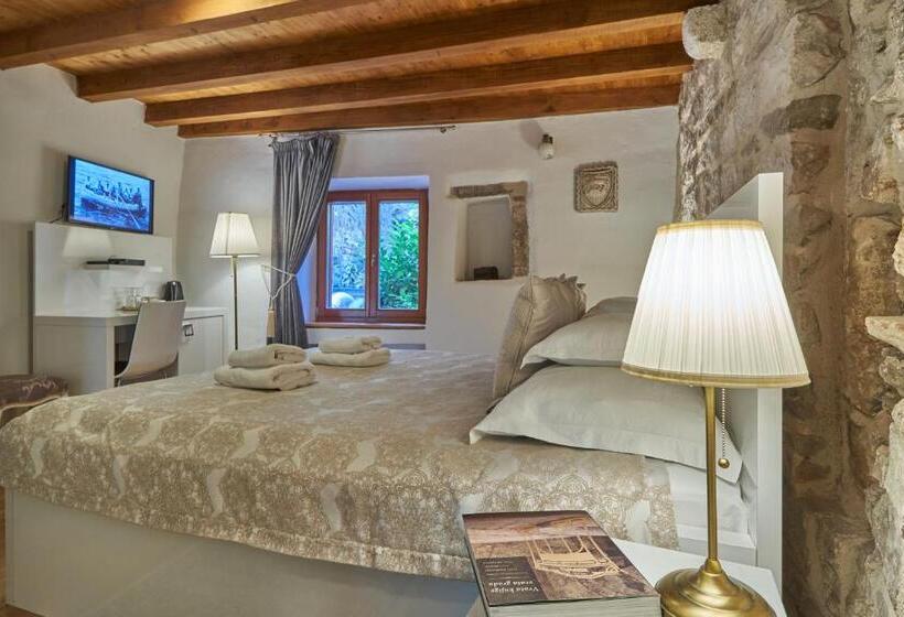 تختخواب و صبحانه Villa Split Heritage