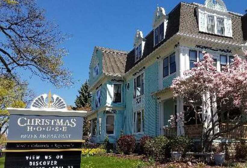 Christmas House Bed And Breakfast