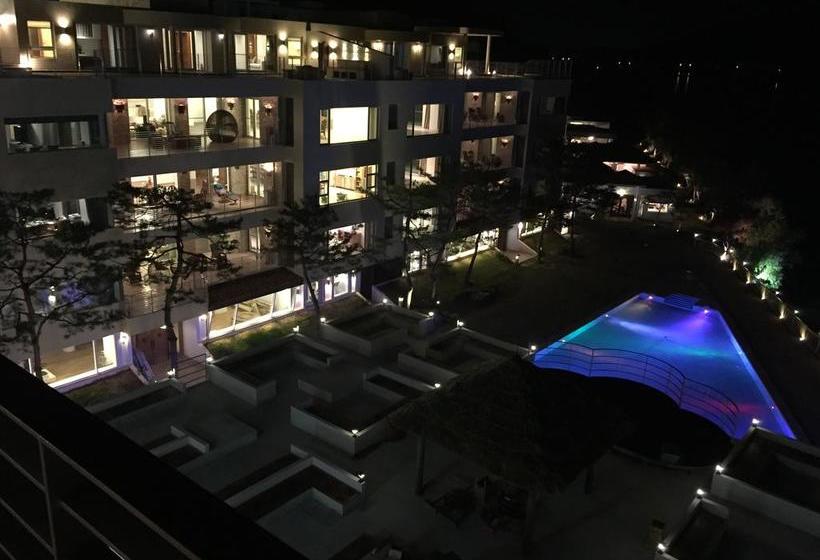 Club Inner Hotel & Resort