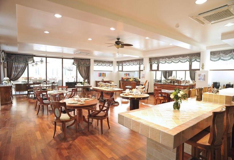 Club Inner Hotel & Resort