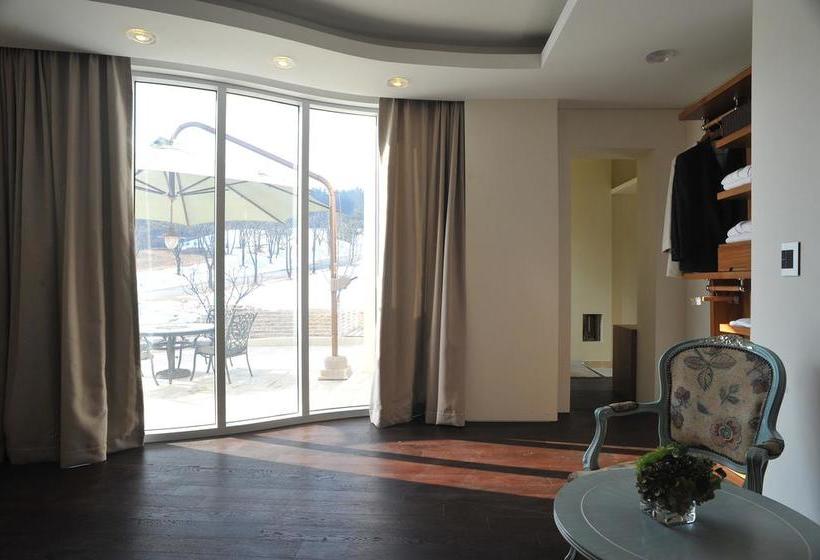 Club Inner Hotel & Resort