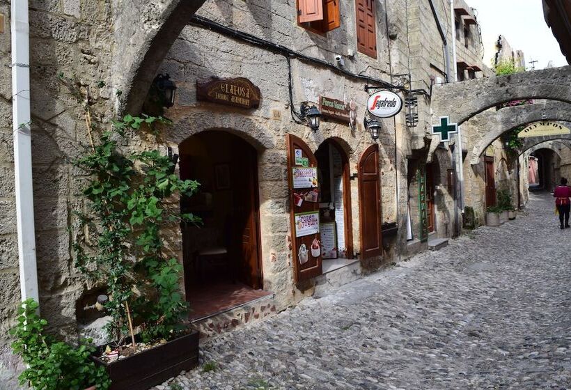 Elafusa Luxury Apartment