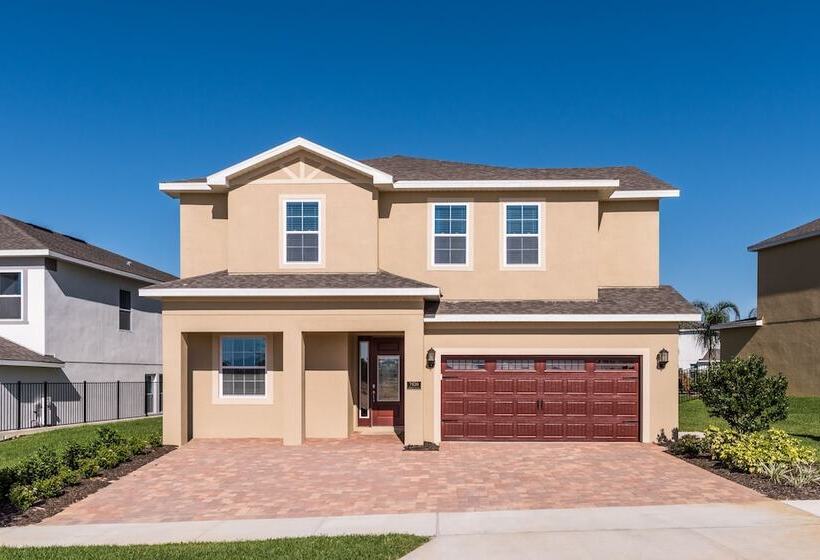 Encore Resort And Water Park At Reunion By Rentyl