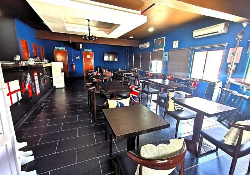 Fat Rhino Hostel