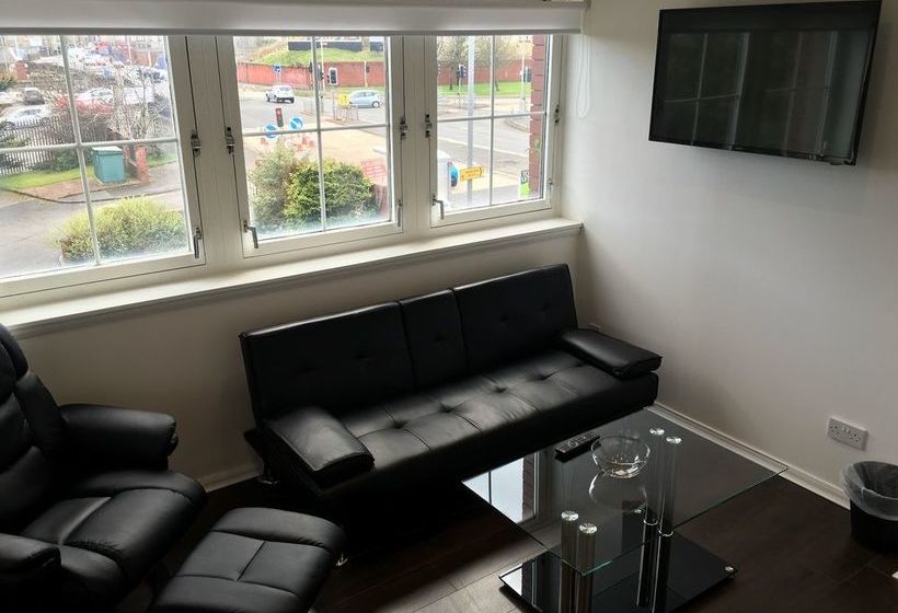 Glasgow Airport Apartments