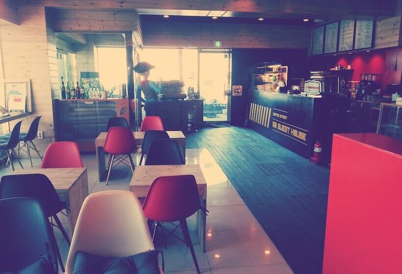 Gn Guesthouse Coffeemarina Hostel