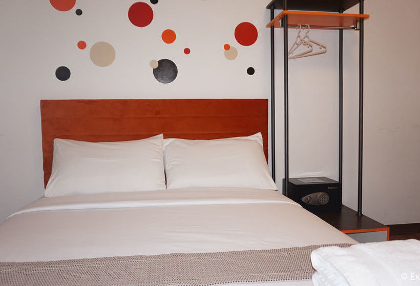 H Hotels   Metro North Uno