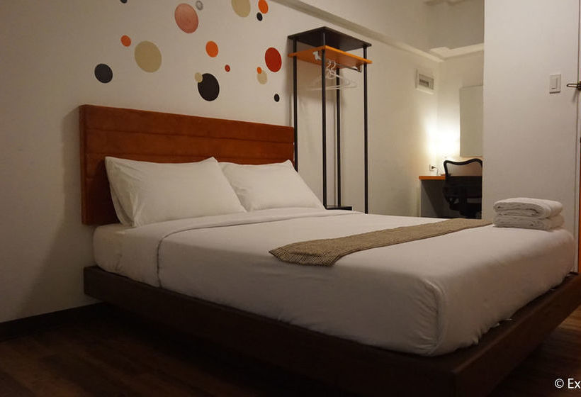 H Hotels   Metro North Uno