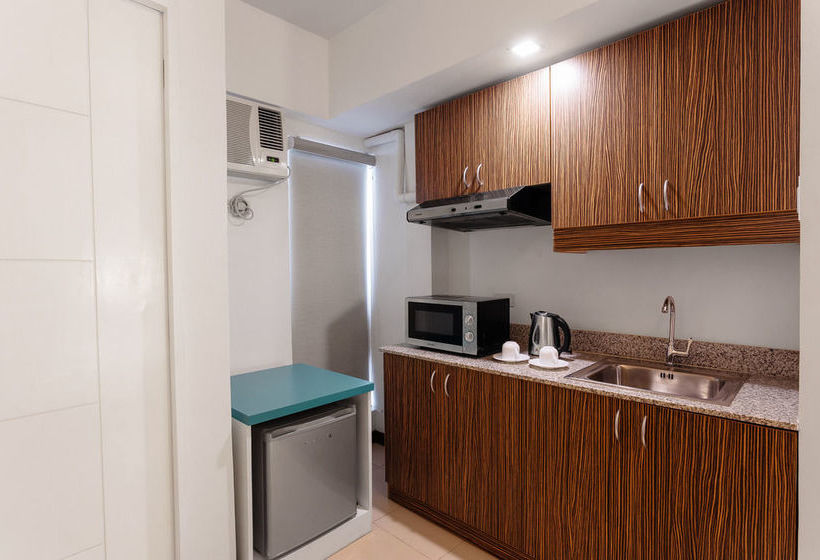 H Hotels   Metro North Uno