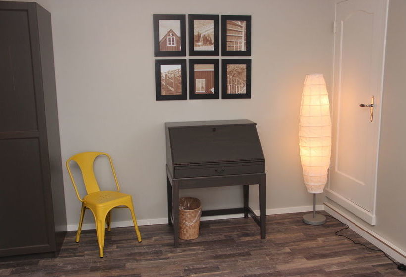 هتل Acco Guesthouse