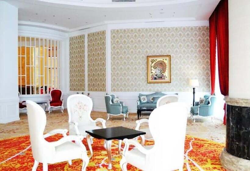 Adimulia Hotel Medan