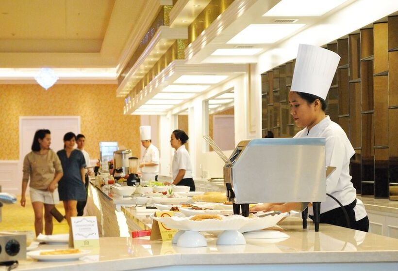 Adimulia Hotel Medan