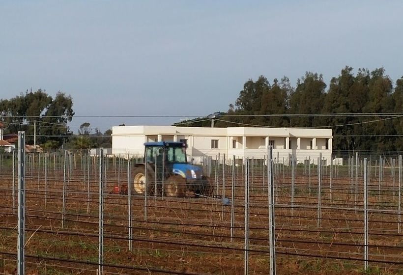 فندق Agriturismo Maris