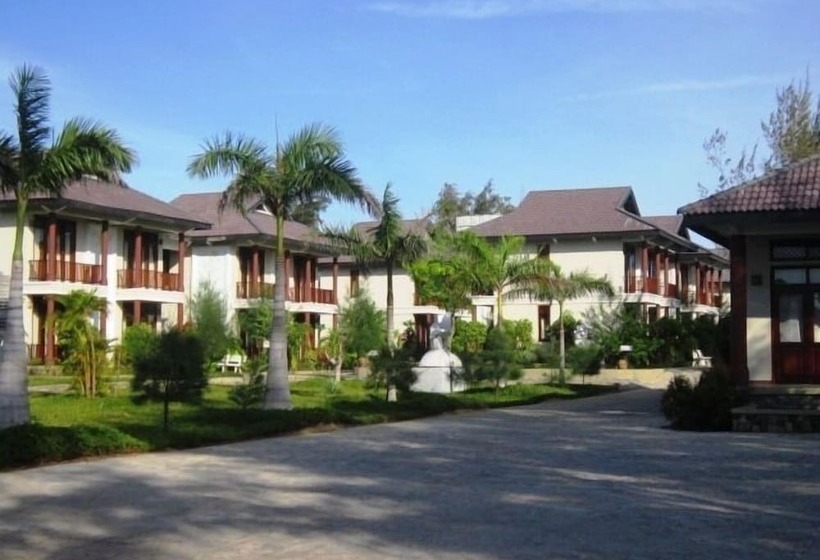 هتل Aniise Villa Resort