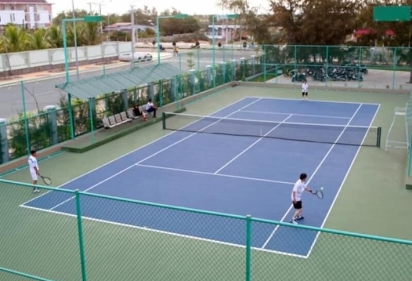 هتل Aniise Villa Resort