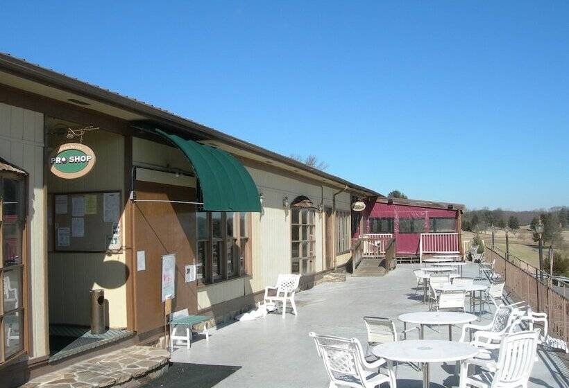 בית מלון כפרי Baneberry Golf And Resort