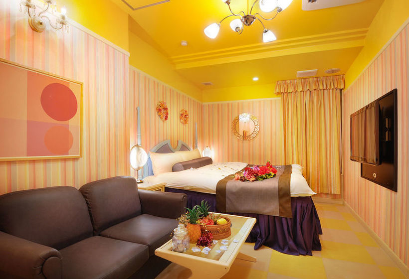 ホテル Chapel Coconuts Hirakata