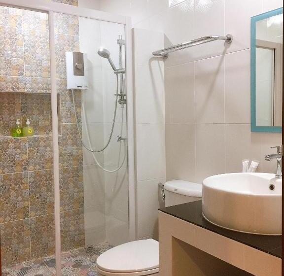 Отель Chor Chang House