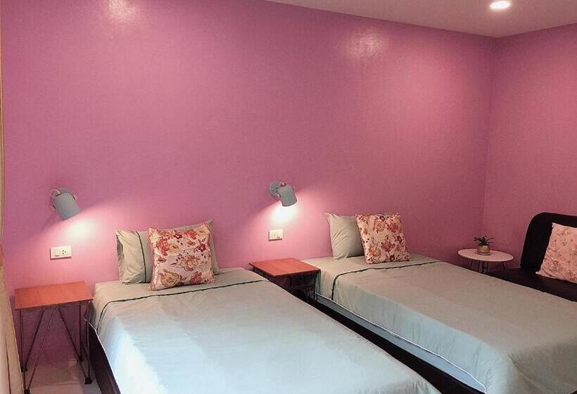 Отель Chor Chang House