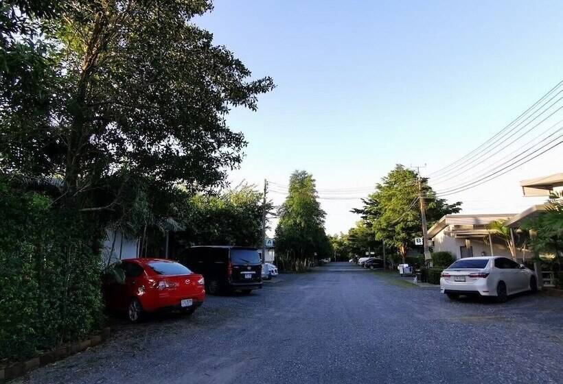 Hotel แกรนด์ ฟอเรสท์ Grand Forest