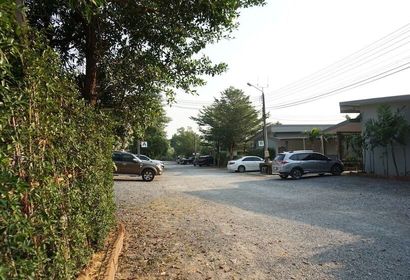 Hotel แกรนด์ ฟอเรสท์ Grand Forest