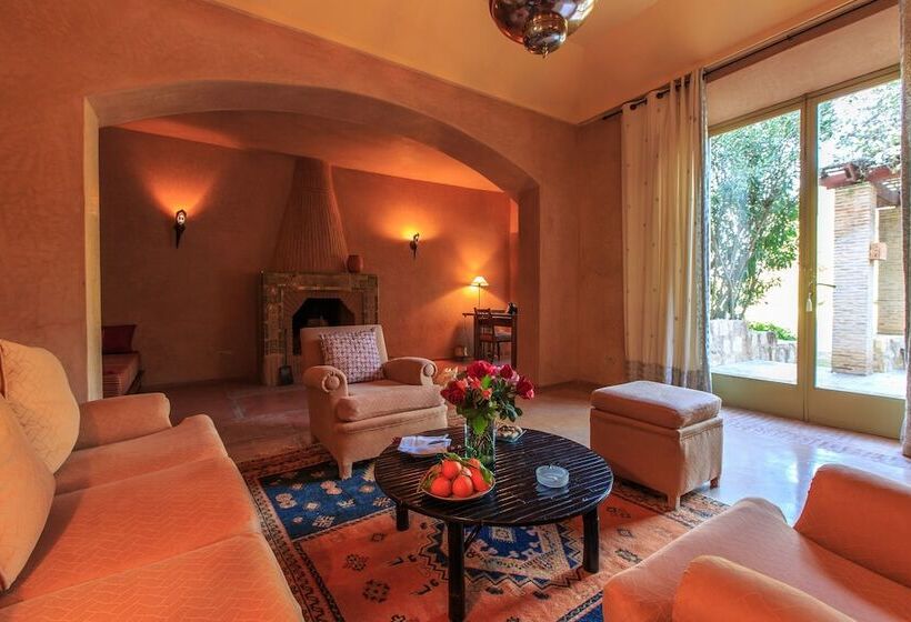 هتل La Gazelle D'or