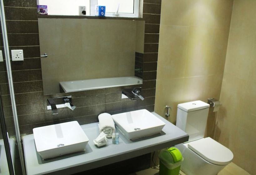 Отель Lake Wind