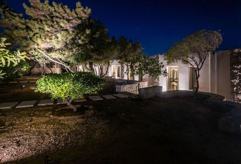 Отель Milos Sea Resort