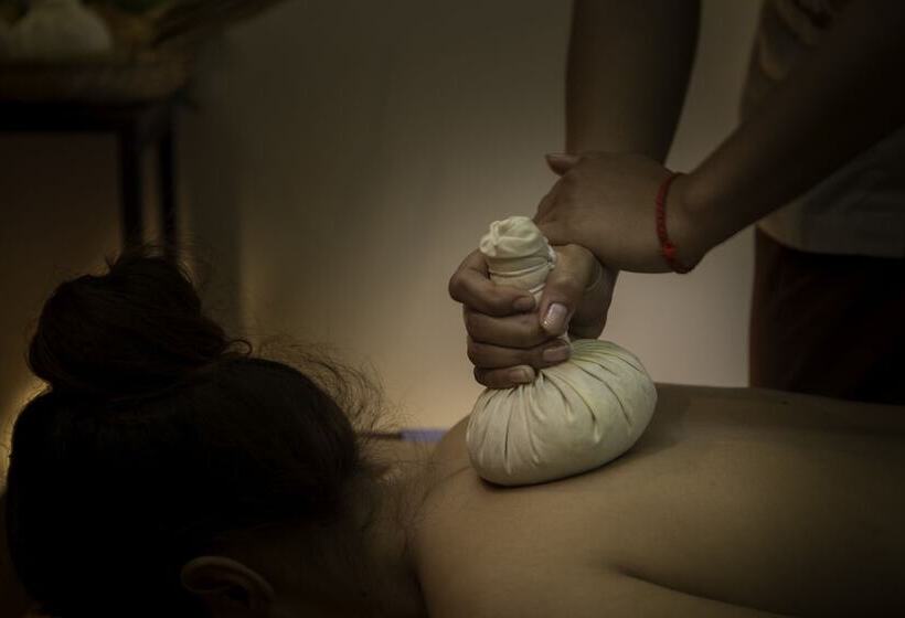 فندق Paris Angkor Boutique