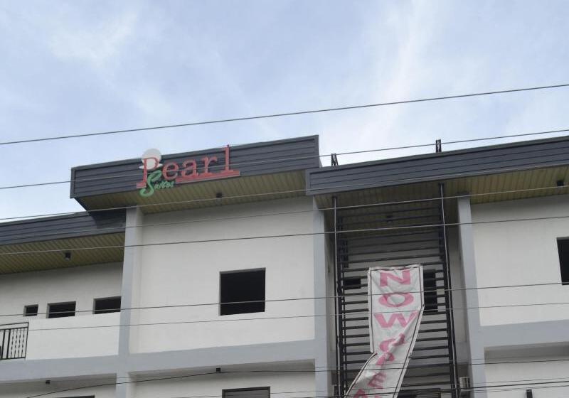 בית מלון כפרי Pearl Suites