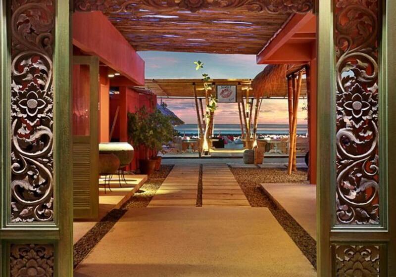 هتل Pinkcoco Gili Trawangan   Constant Surprises   For Cool Adults Only