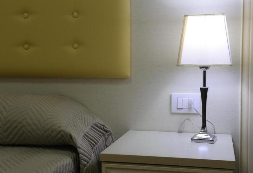 هتل Residence Suite Smeraldo