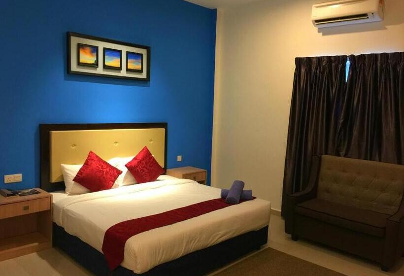 هتل Royal Agate Beach Resort