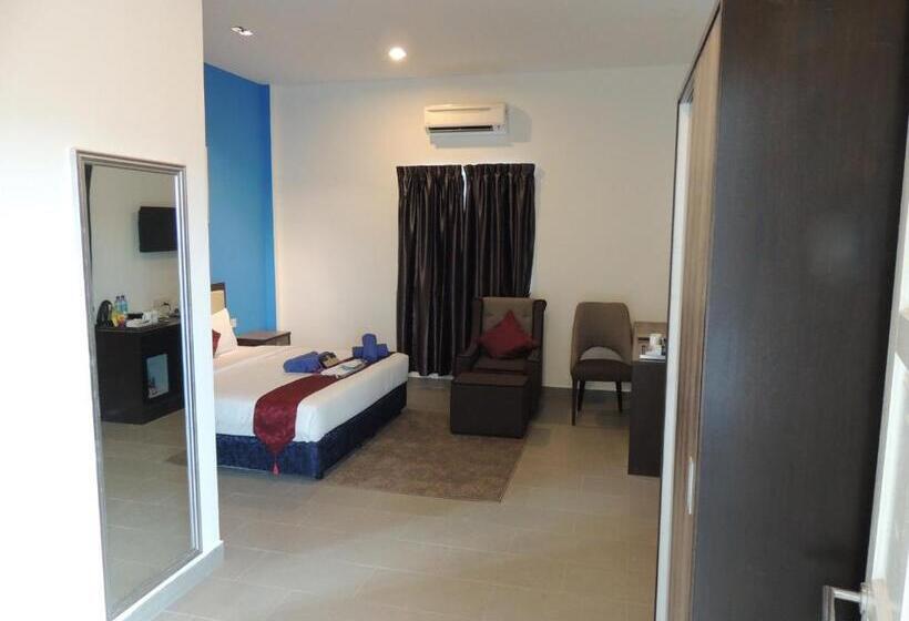 Отель Royal Agate Beach Resort