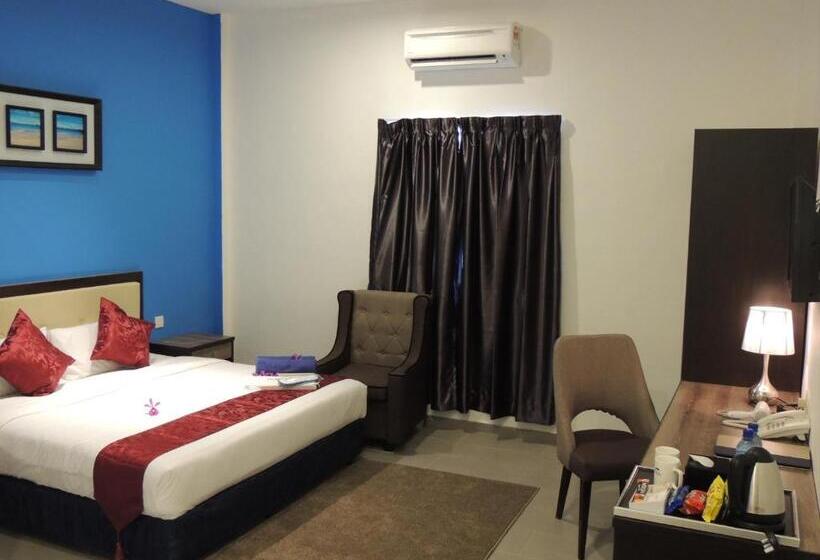هتل Royal Agate Beach Resort