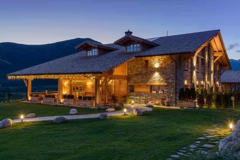 Отель Vinas De Larrede