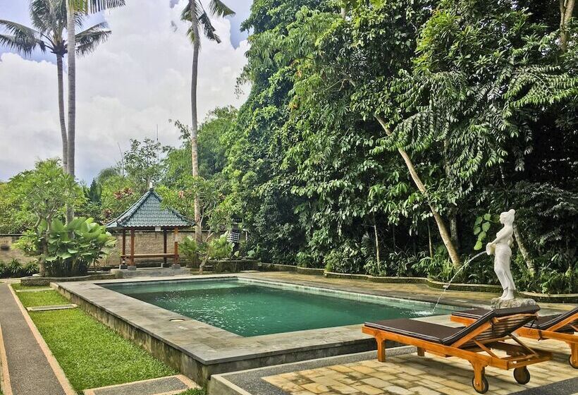 Hotel Wana Ukir Ubud
