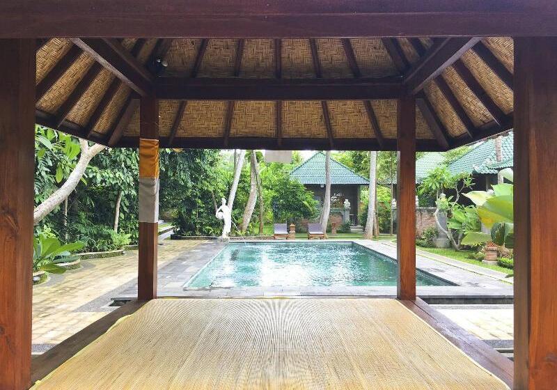 Hotel Wana Ukir Ubud