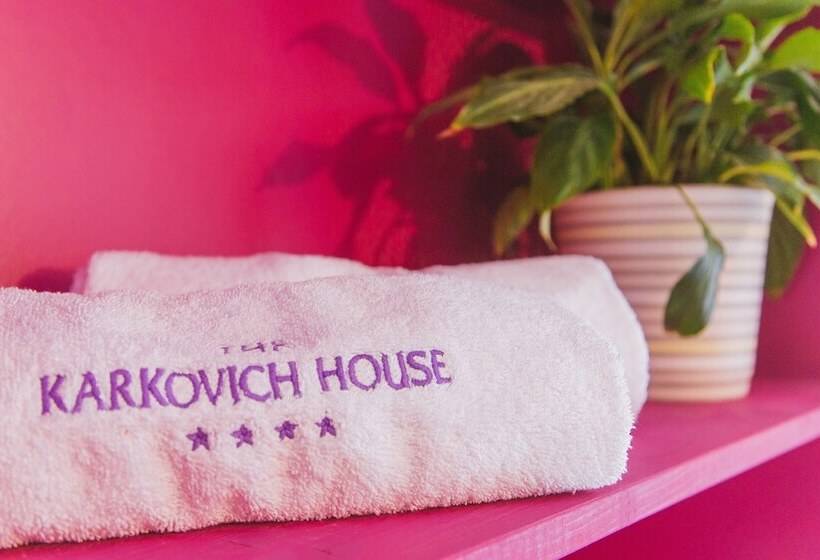 House Karkovich