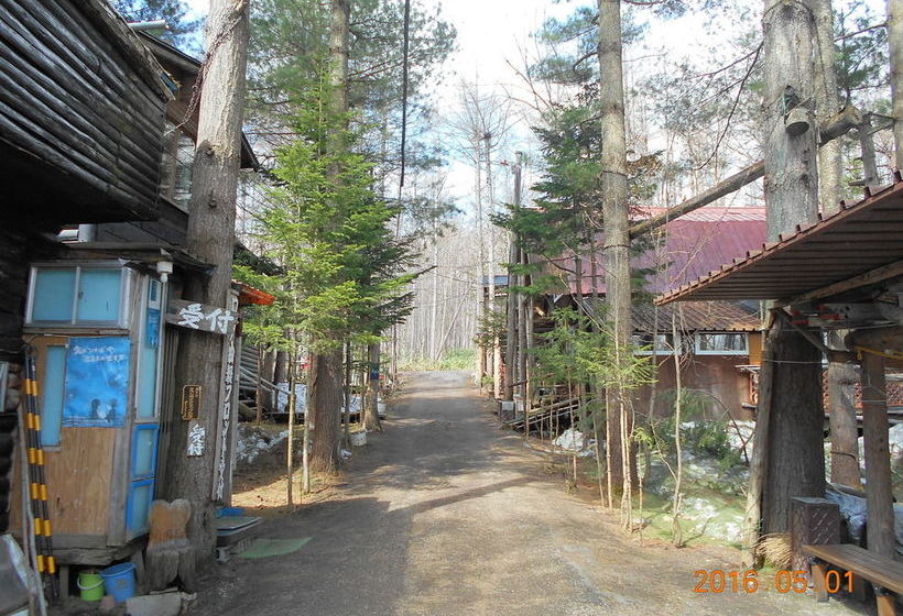Log Yukari Guest House